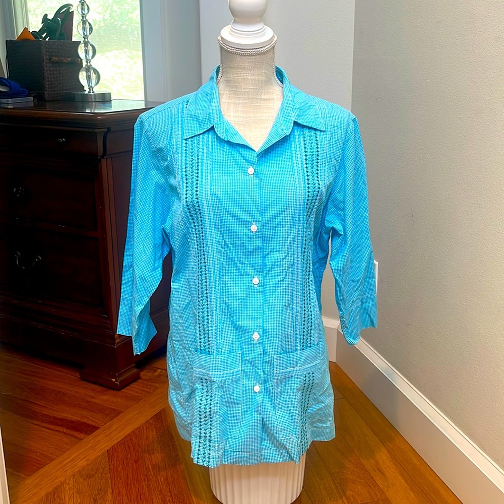 Ladies custom made embroidered shirt